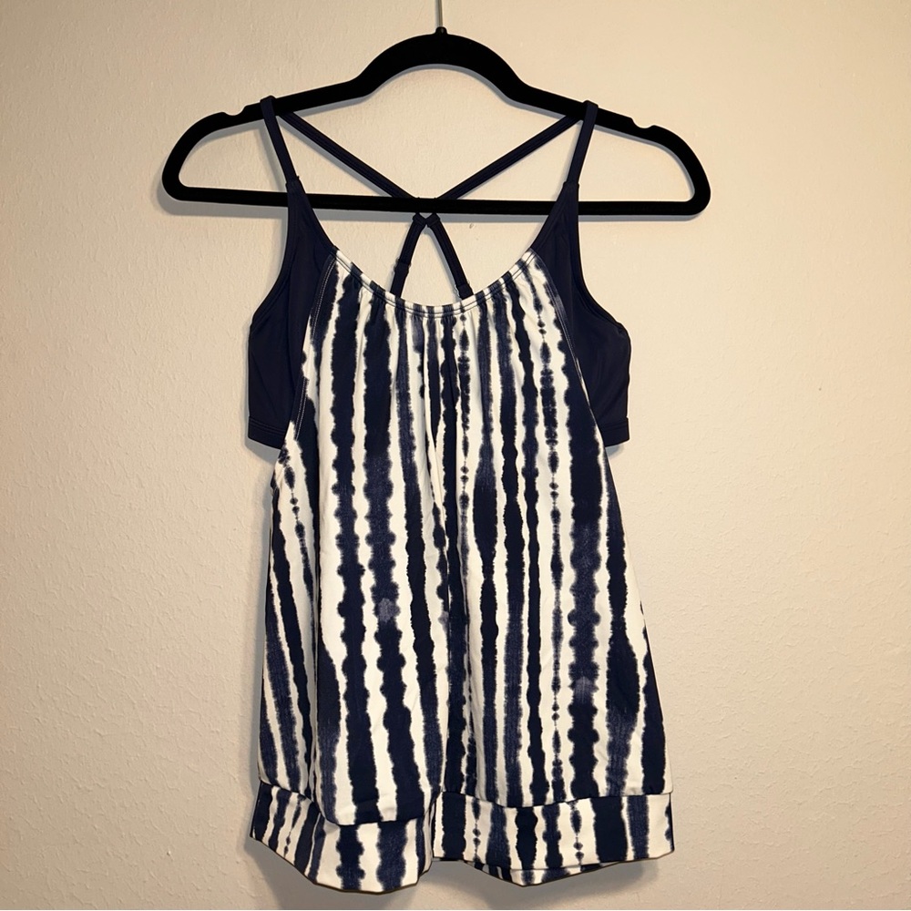 Athleta Wave Break Blousy Tankini Top sz 34B/C Swim Suimsuit Tank Underwire